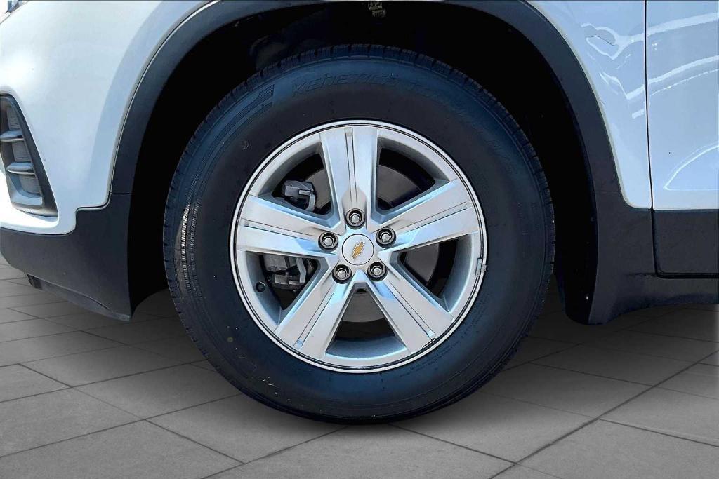 used 2021 Chevrolet Trax car, priced at $16,287