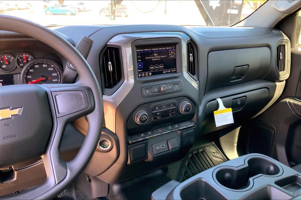 new 2024 Chevrolet Silverado 1500 car, priced at $34,995