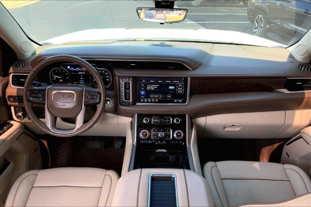 used 2021 GMC Yukon car, priced at $49,561