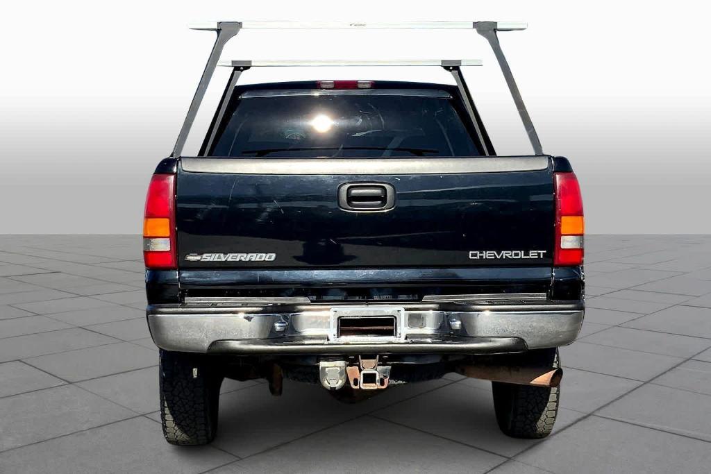 used 2001 Chevrolet Silverado 2500 car, priced at $14,999