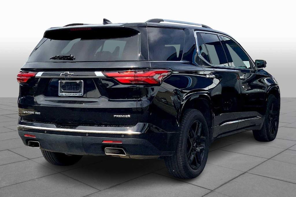 used 2022 Chevrolet Traverse car, priced at $28,221