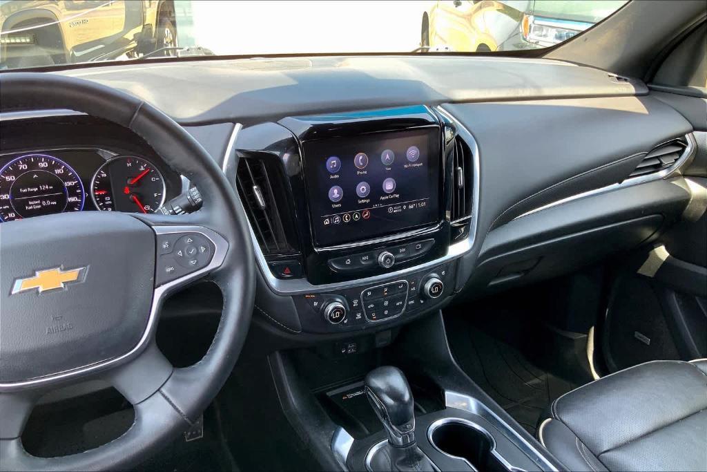 used 2022 Chevrolet Traverse car, priced at $31,090