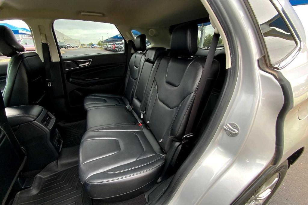 used 2019 Ford Edge car, priced at $17,399