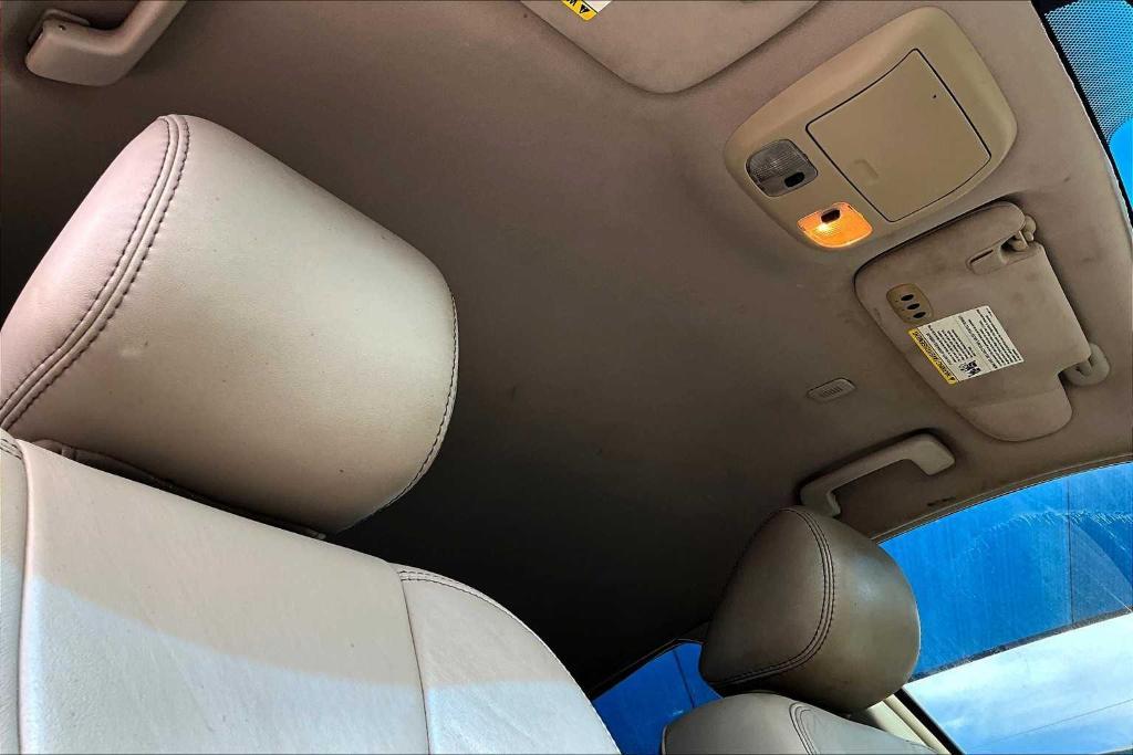 used 2011 Ford Fusion car, priced at $5,555