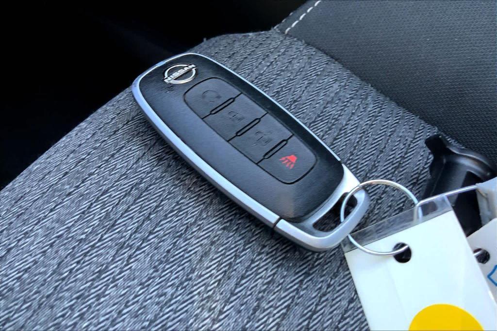 used 2023 Nissan Rogue car, priced at $21,999