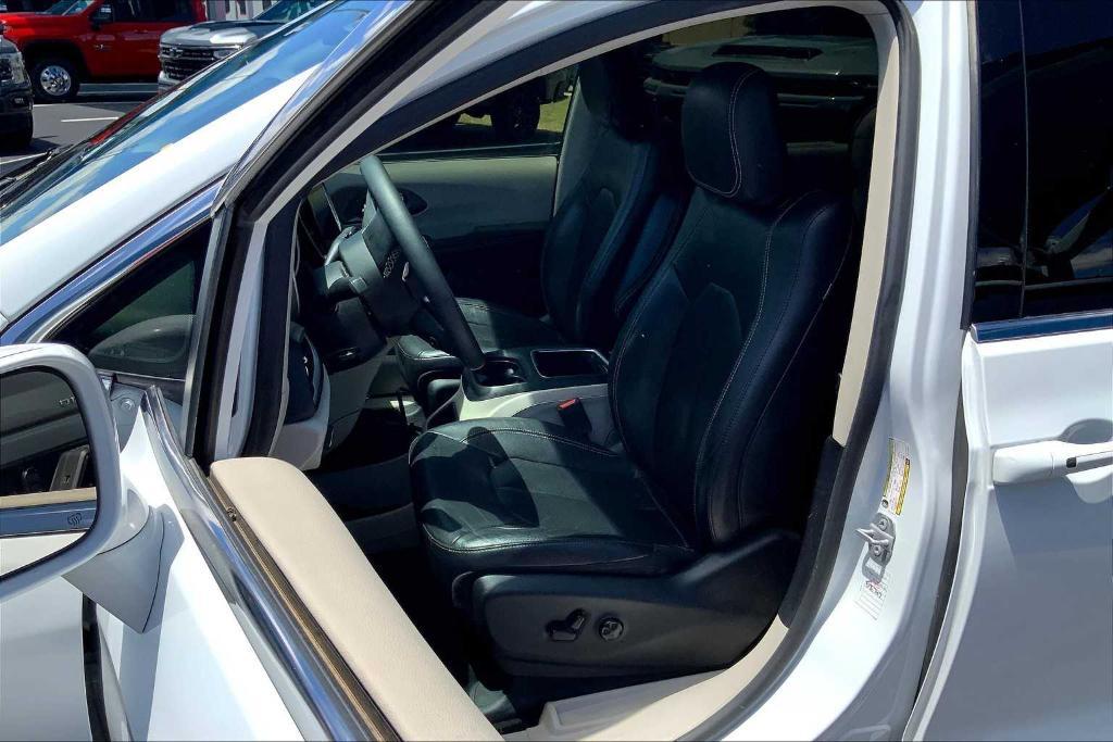 used 2022 Chrysler Pacifica car, priced at $21,473