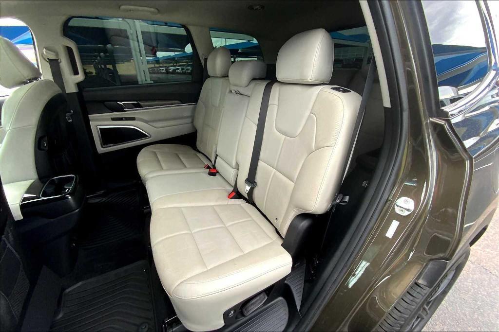 used 2021 Kia Telluride car, priced at $29,268