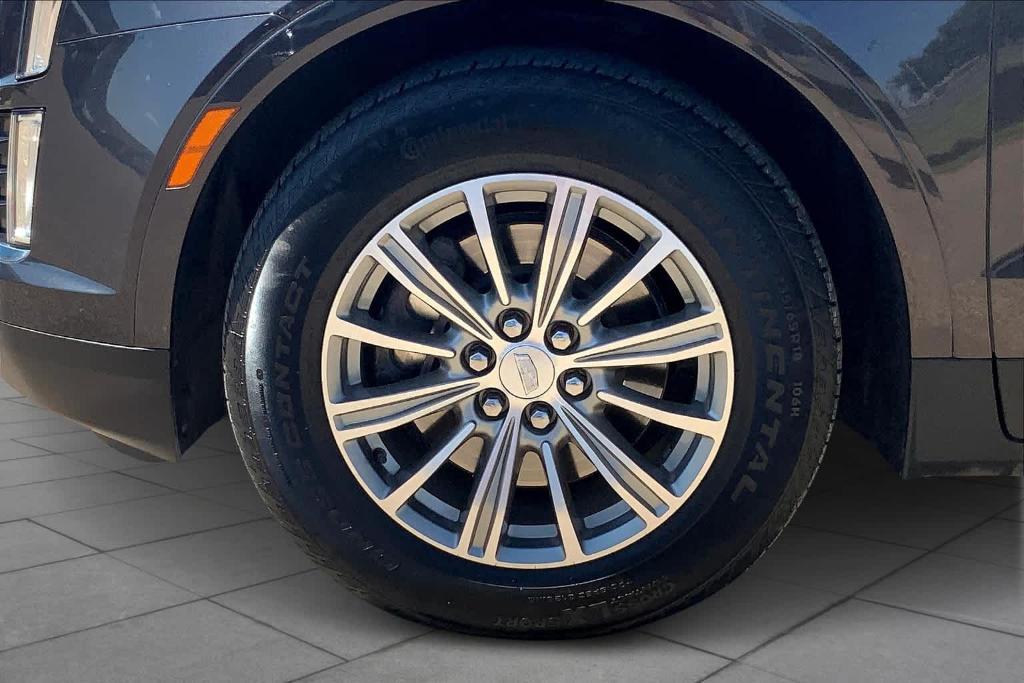 used 2018 Cadillac XT5 car, priced at $25,488