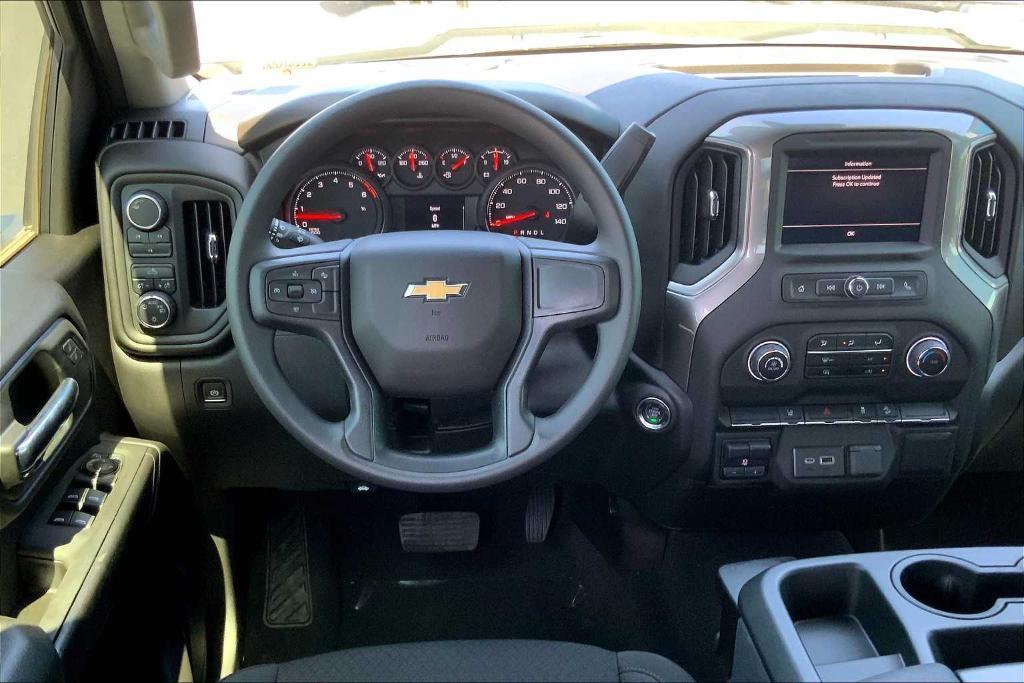 used 2025 Chevrolet Silverado 2500 car, priced at $57,986