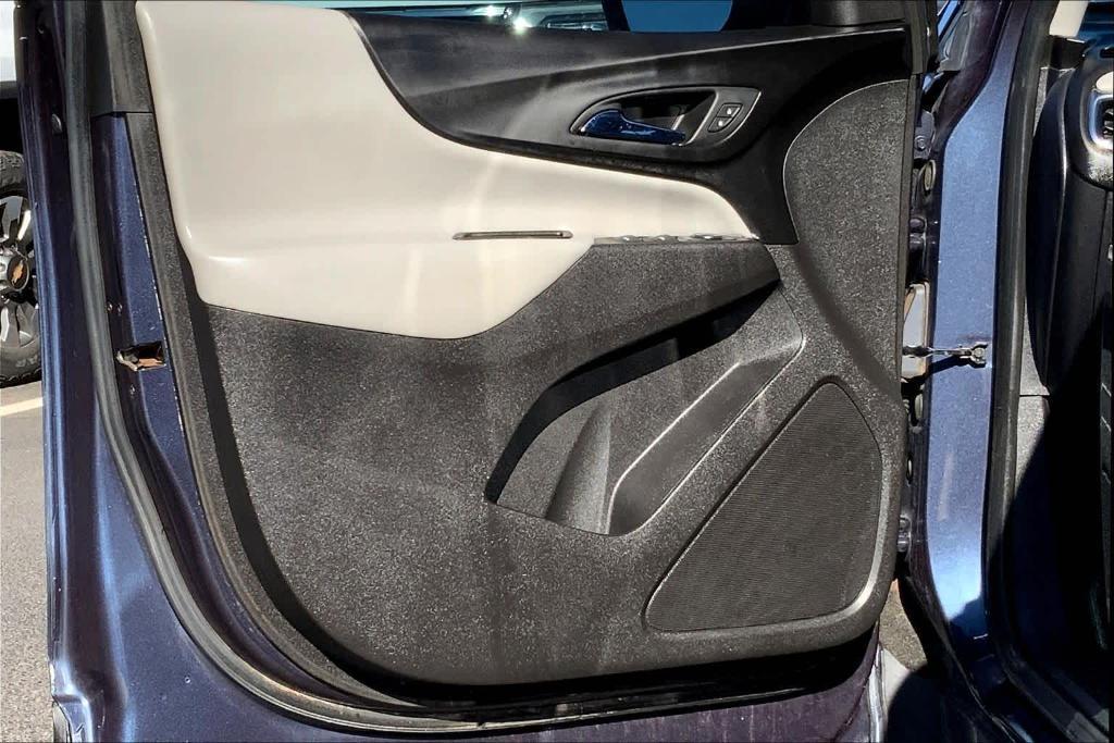 used 2018 Chevrolet Equinox car, priced at $12,495