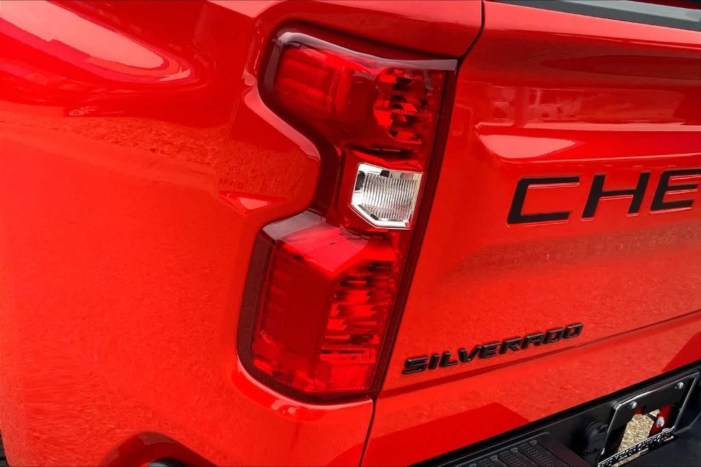 new 2025 Chevrolet Silverado 1500 car, priced at $46,495