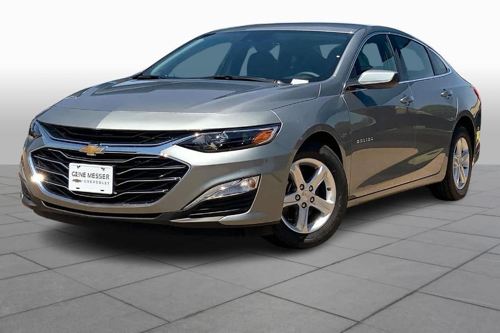 new 2025 Chevrolet Malibu car, priced at $25,675