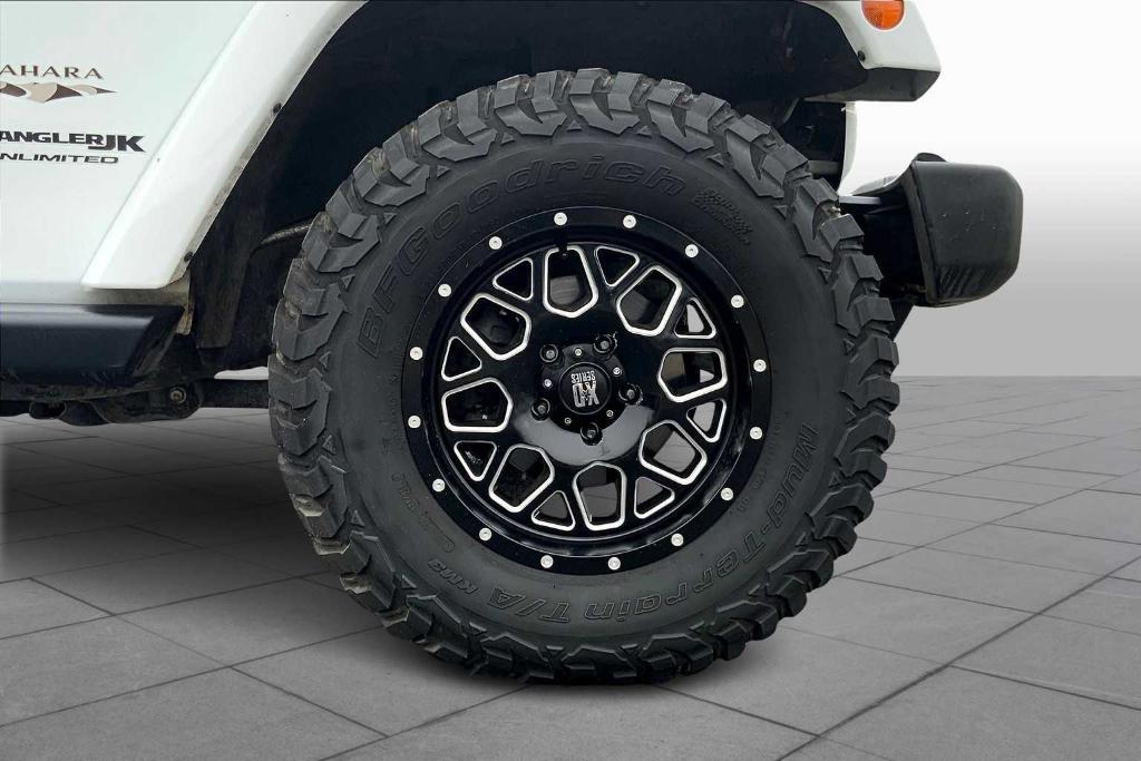 used 2018 Jeep Wrangler JK Unlimited car, priced at $24,294