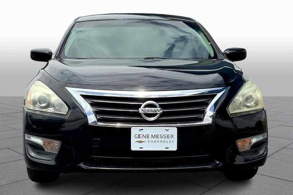 used 2014 Nissan Altima car, priced at $7,999