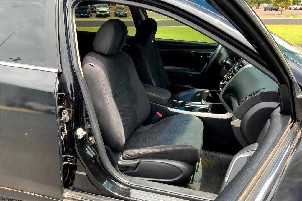 used 2014 Nissan Altima car, priced at $7,999