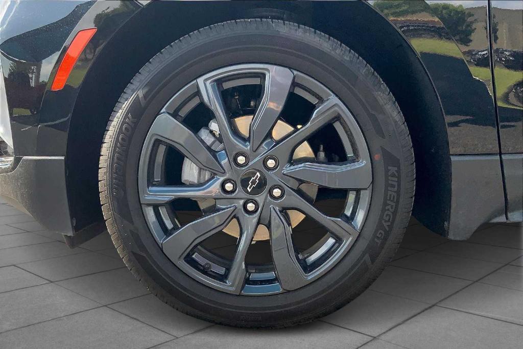 used 2023 Chevrolet Equinox car, priced at $28,865