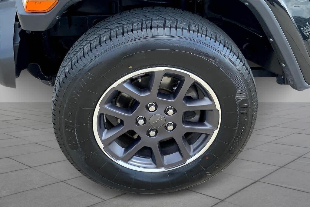 used 2023 Jeep Gladiator car, priced at $31,628