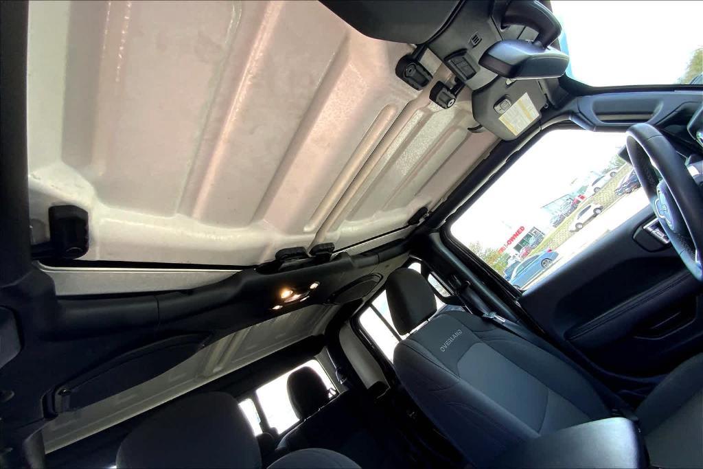 used 2023 Jeep Gladiator car, priced at $31,628