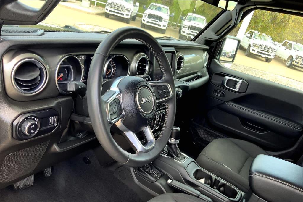 used 2023 Jeep Gladiator car, priced at $31,628