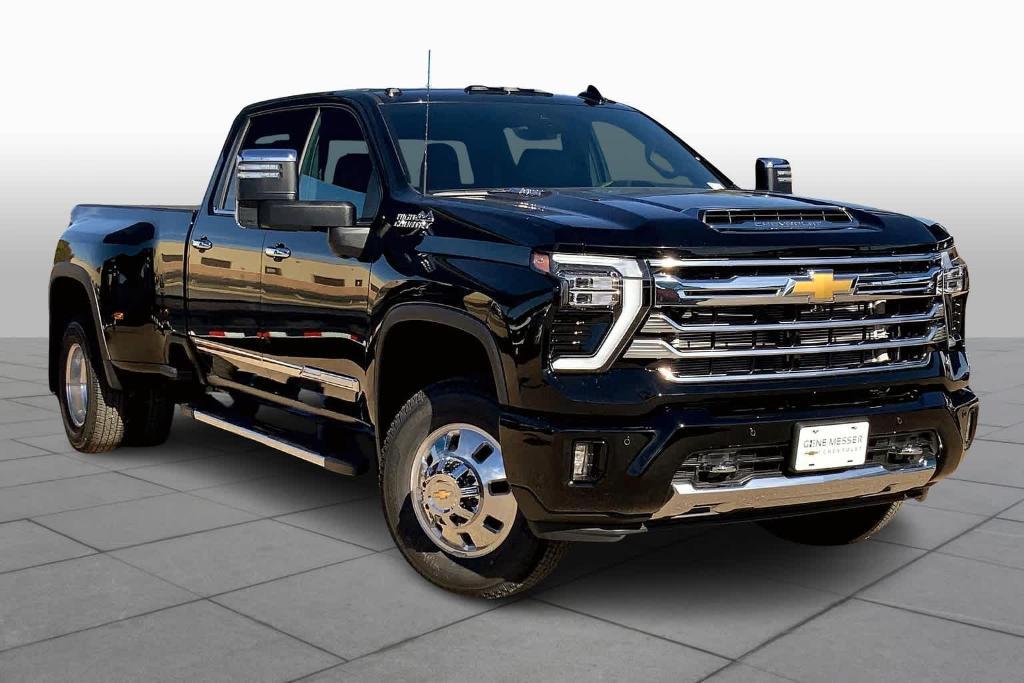 new 2025 Chevrolet Silverado 3500 car, priced at $88,495