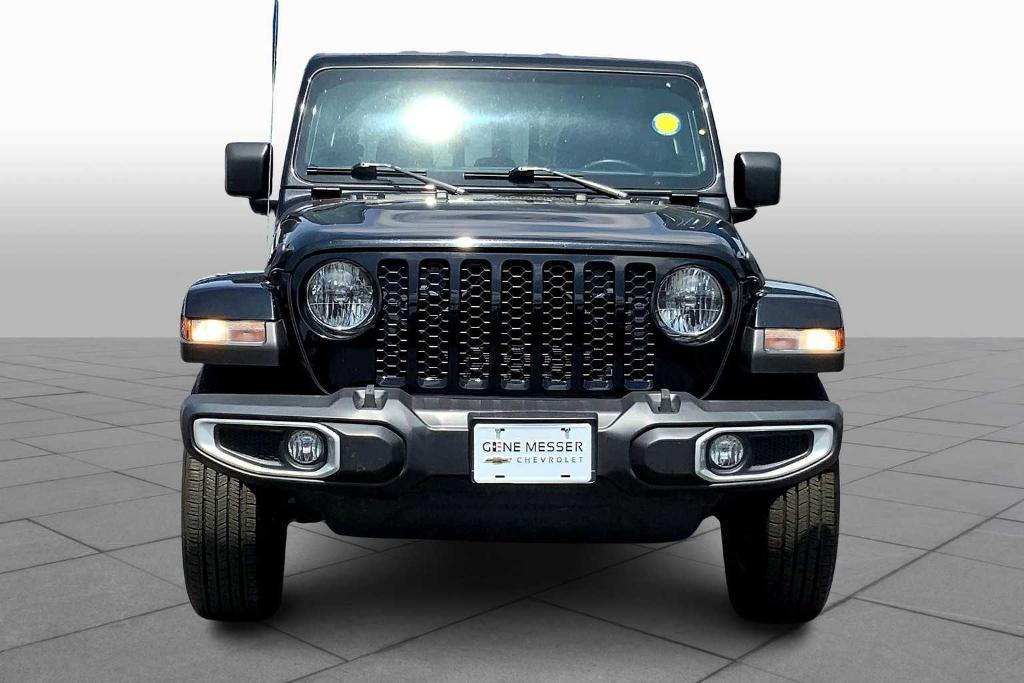 used 2023 Jeep Gladiator car, priced at $29,216