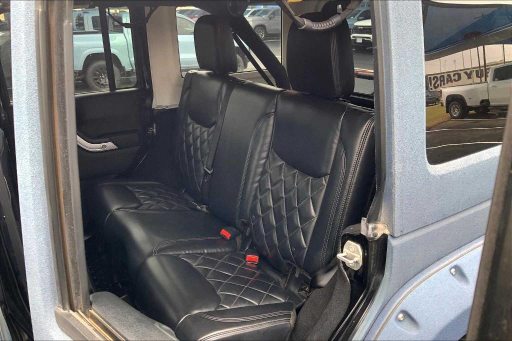 used 2016 Jeep Wrangler Unlimited car, priced at $24,974
