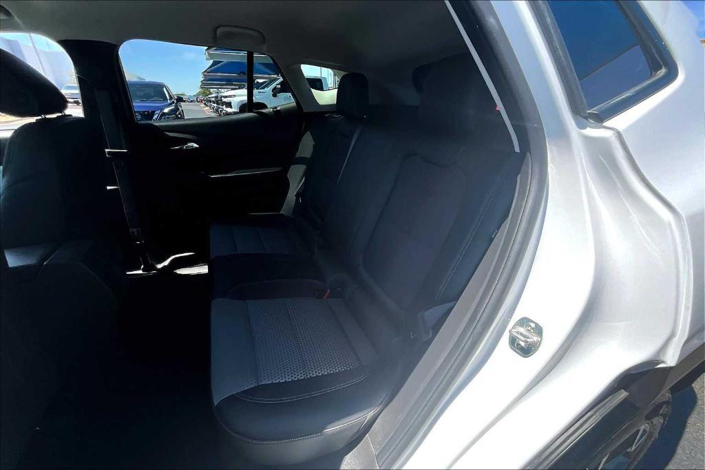 used 2025 Chevrolet Trax car, priced at $23,999
