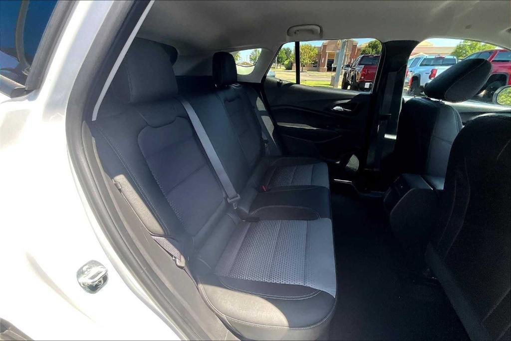 used 2025 Chevrolet Trax car, priced at $23,999