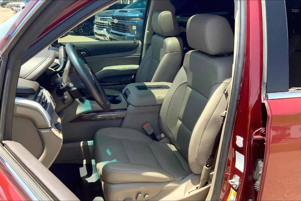 used 2019 GMC Yukon XL car, priced at $30,764