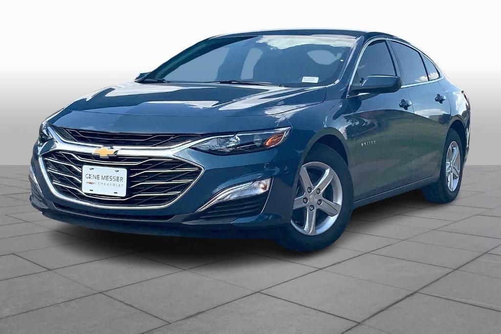 new 2025 Chevrolet Malibu car, priced at $25,995