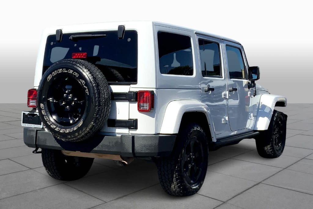 used 2015 Jeep Wrangler Unlimited car, priced at $18,495