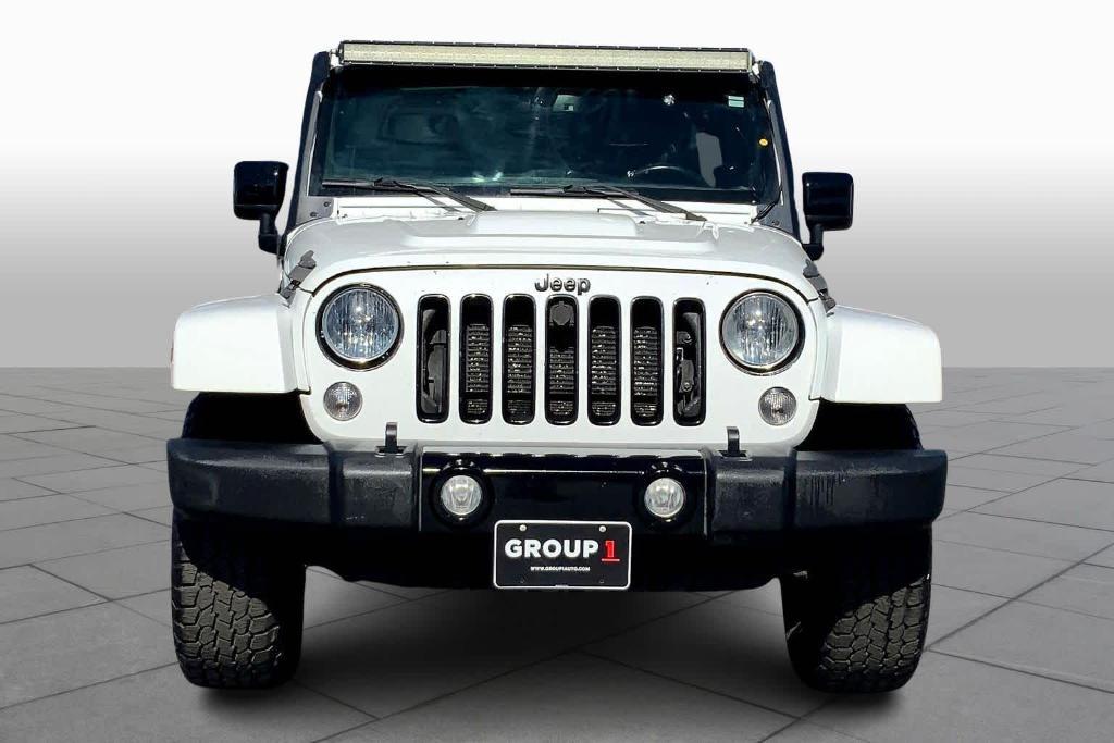used 2015 Jeep Wrangler Unlimited car, priced at $18,495
