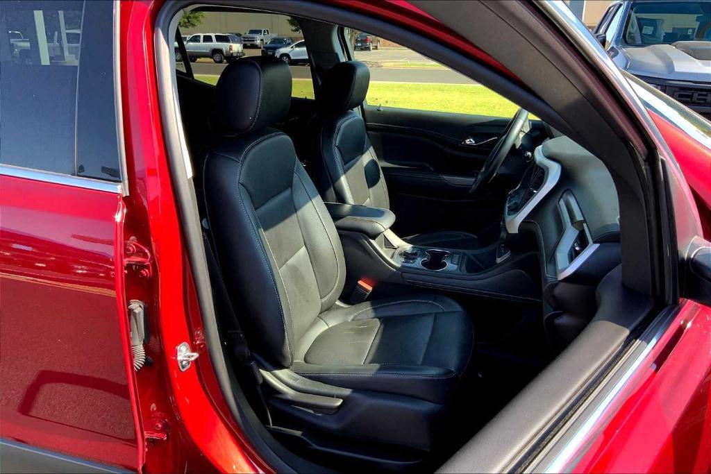 used 2023 GMC Acadia car, priced at $26,251
