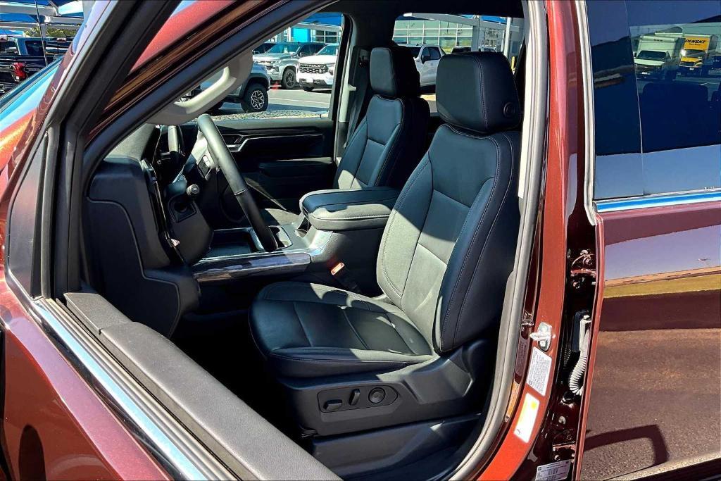 used 2024 Chevrolet Silverado 3500 car, priced at $72,462