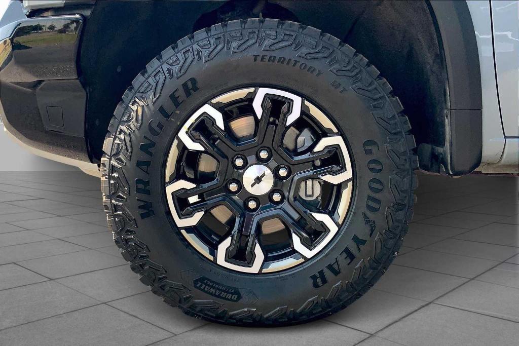 used 2024 Chevrolet Silverado 1500 car, priced at $68,924