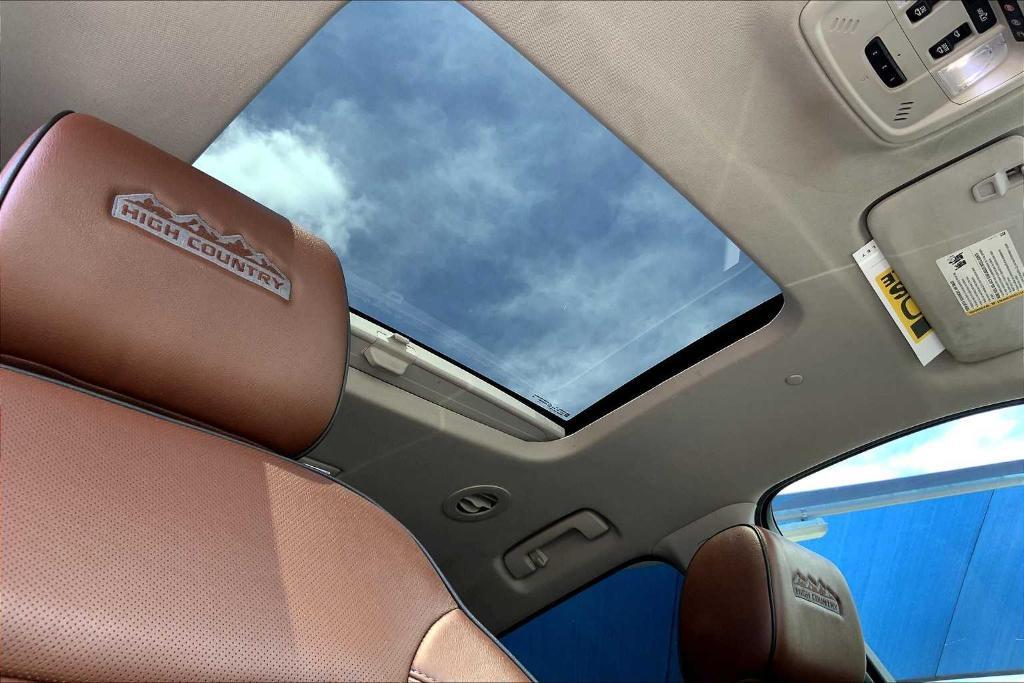 used 2019 Chevrolet Traverse car, priced at $28,324