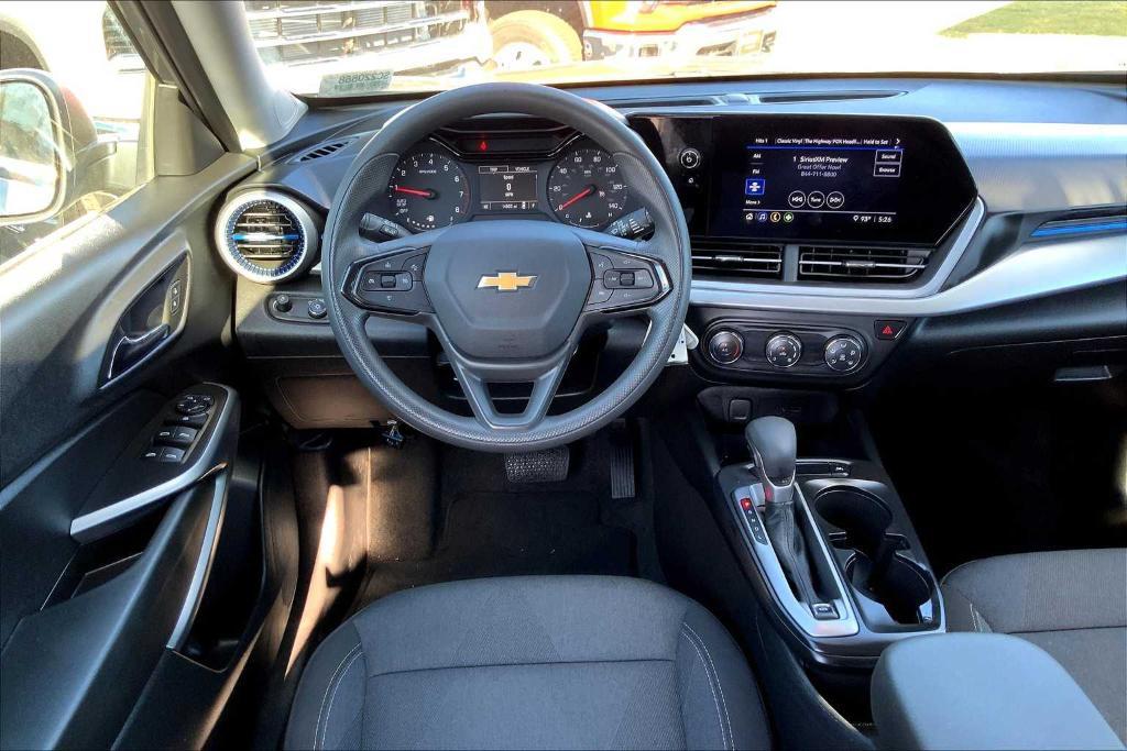 used 2025 Chevrolet Trax car, priced at $23,522