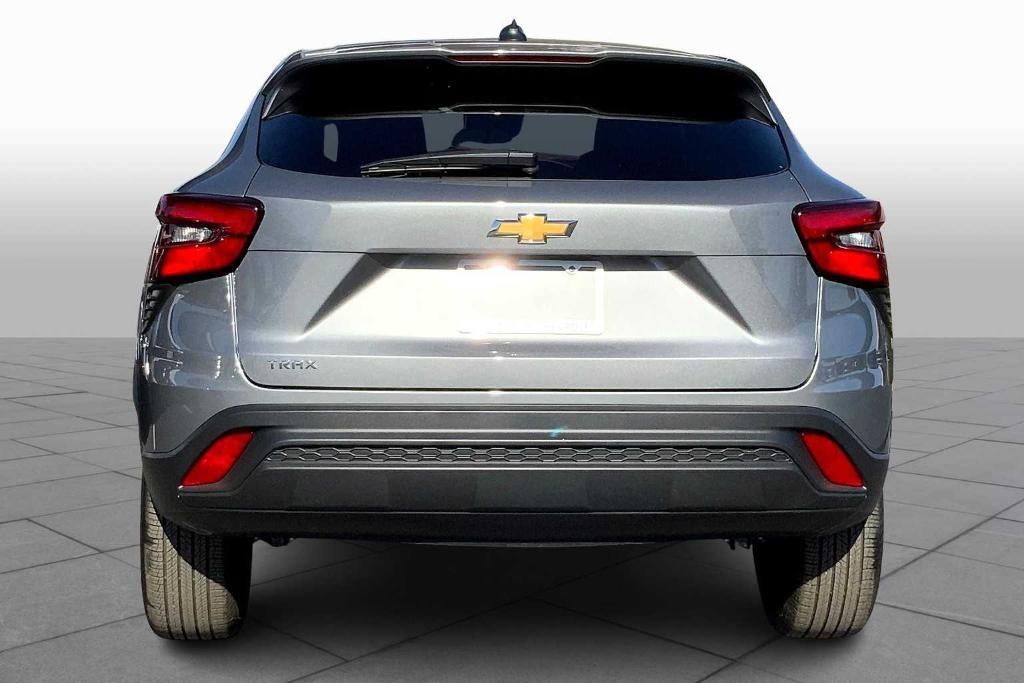 used 2025 Chevrolet Trax car, priced at $23,522