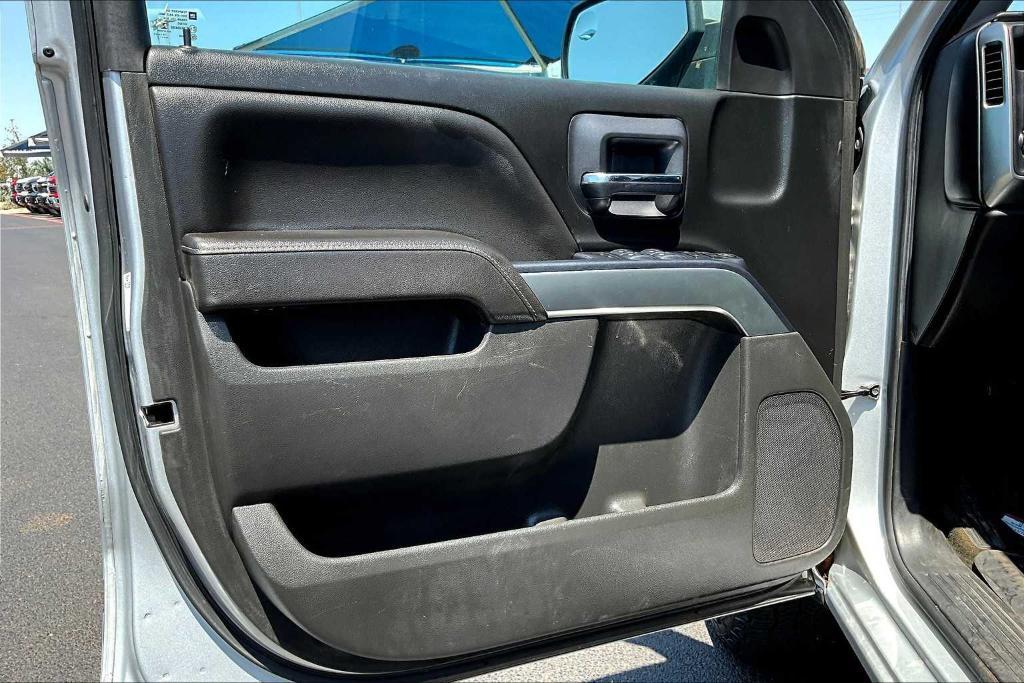 used 2018 Chevrolet Silverado 1500 car, priced at $27,744