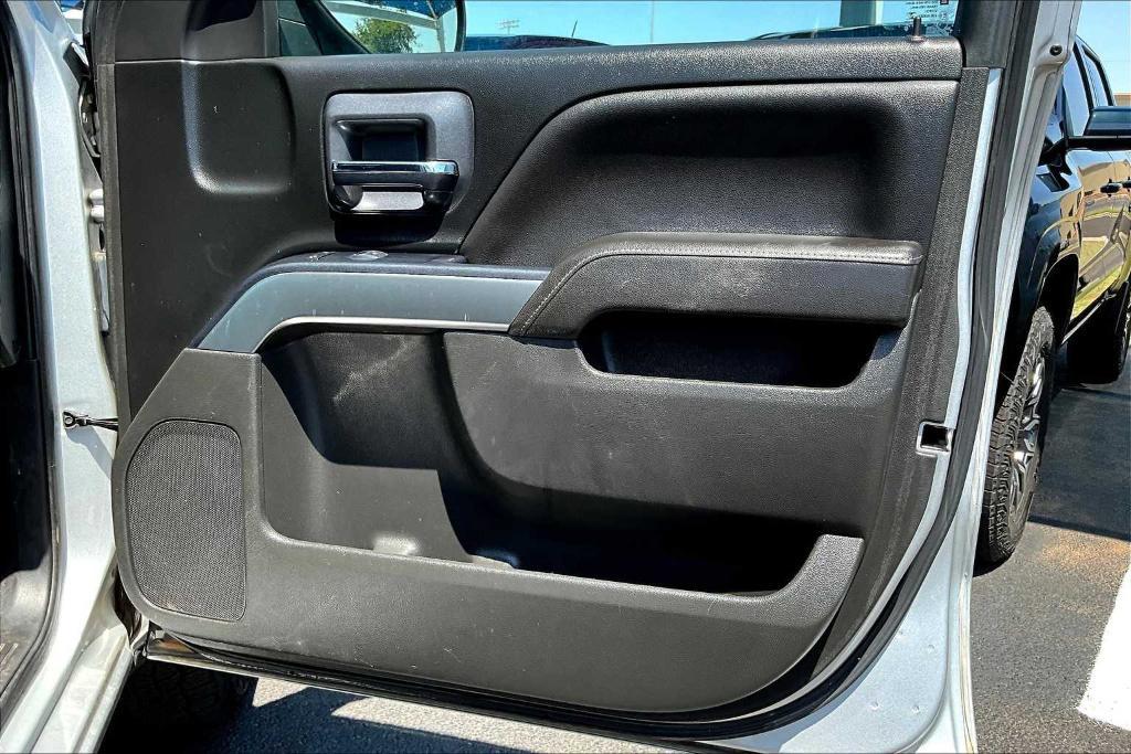 used 2018 Chevrolet Silverado 1500 car, priced at $27,744