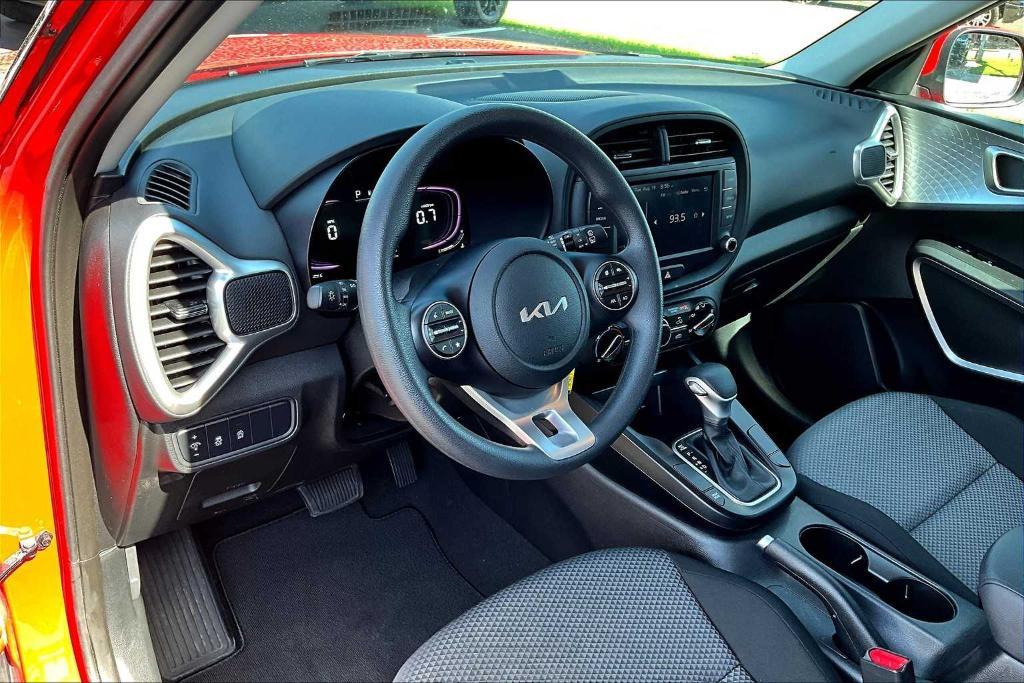 used 2024 Kia Soul car, priced at $18,922