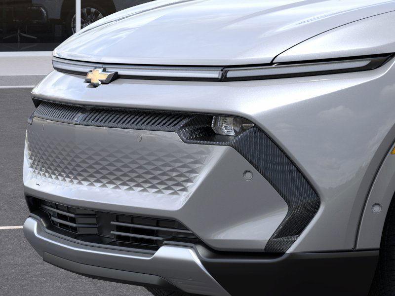 new 2025 Chevrolet Equinox EV car, priced at $32,995