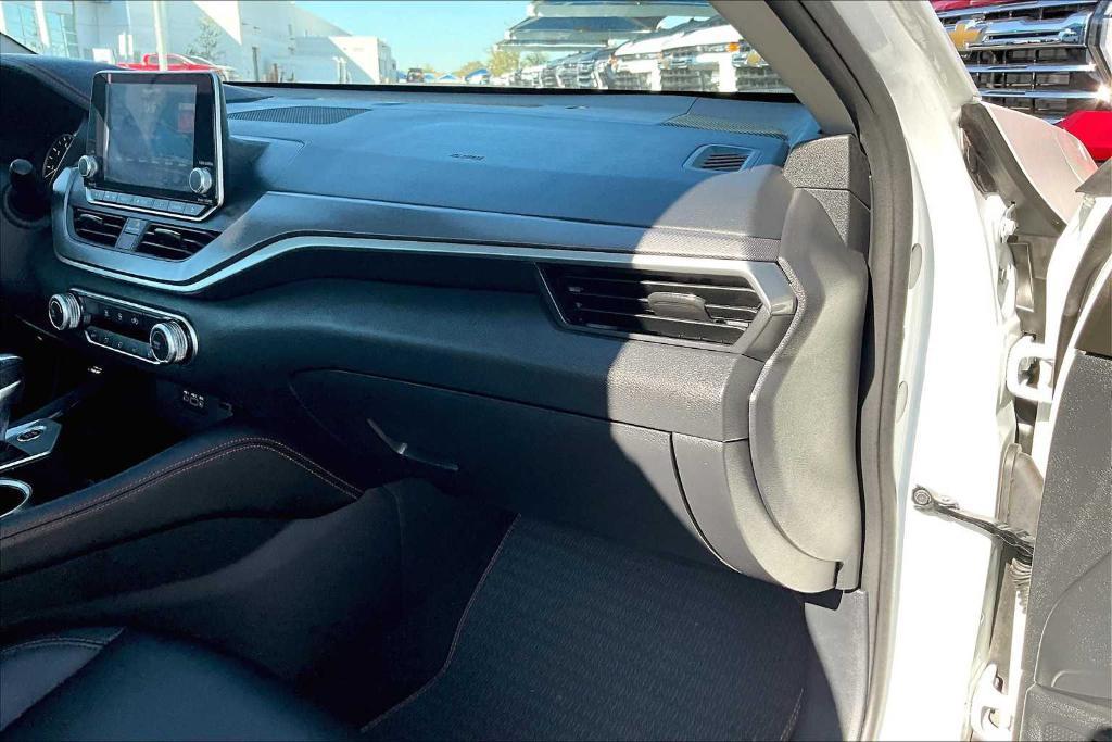 used 2024 Nissan Altima car, priced at $21,987