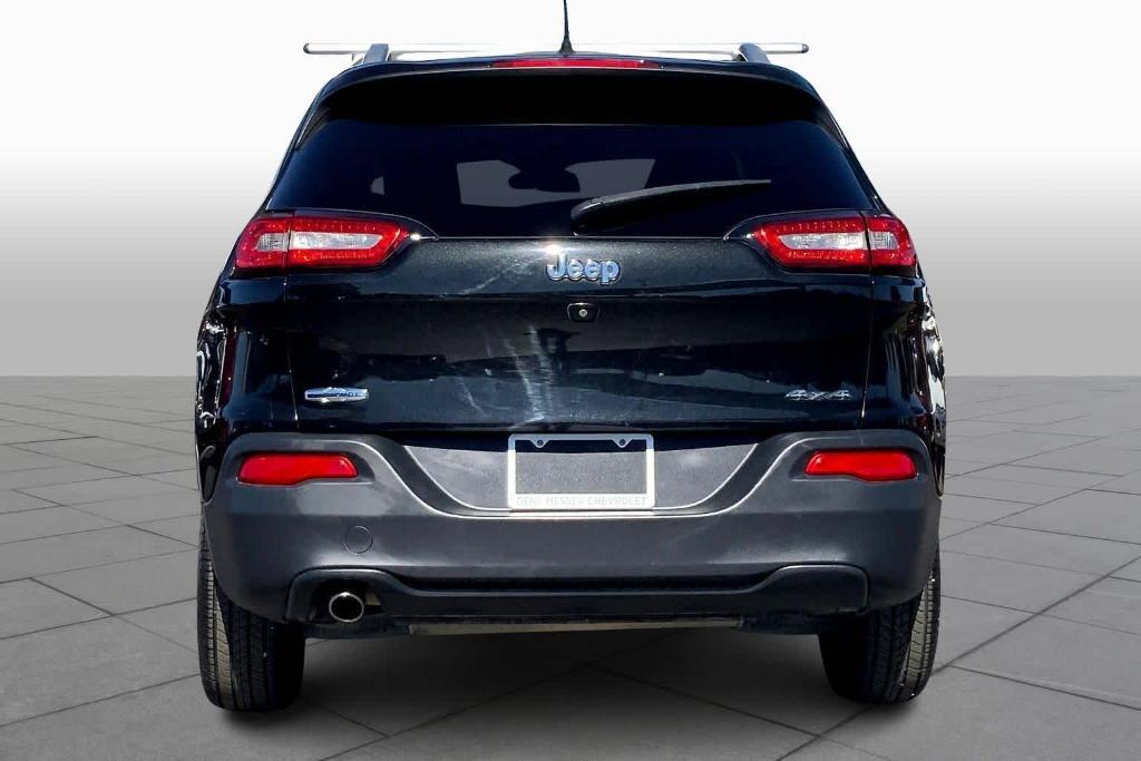 used 2015 Jeep Cherokee car, priced at $8,299