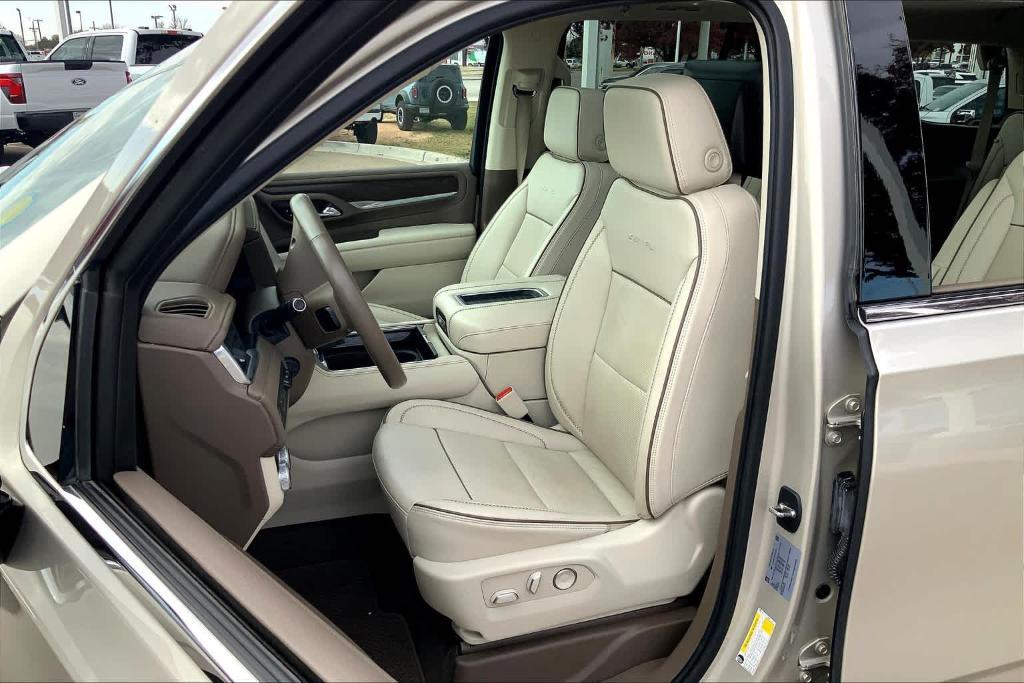 used 2021 GMC Yukon car, priced at $49,887