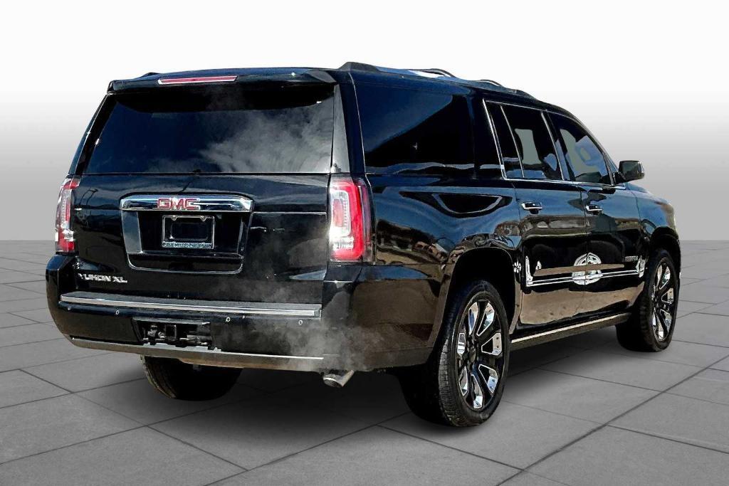 used 2019 GMC Yukon XL car, priced at $34,668