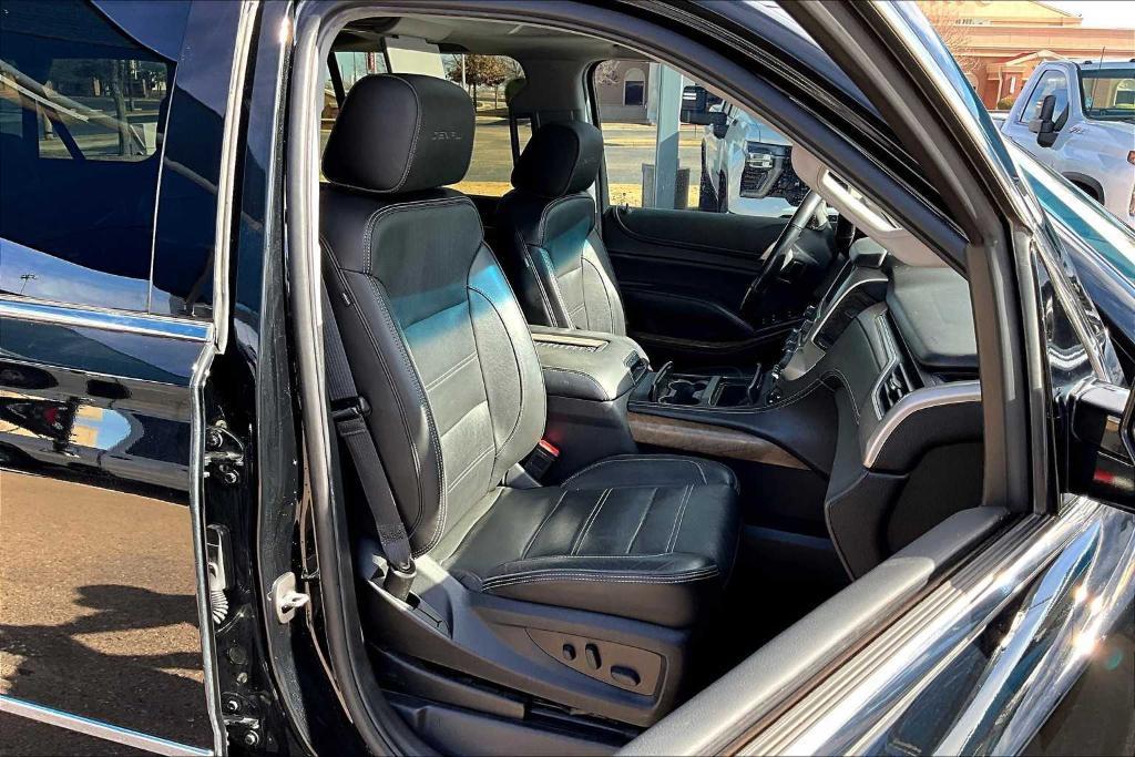 used 2019 GMC Yukon XL car, priced at $34,668