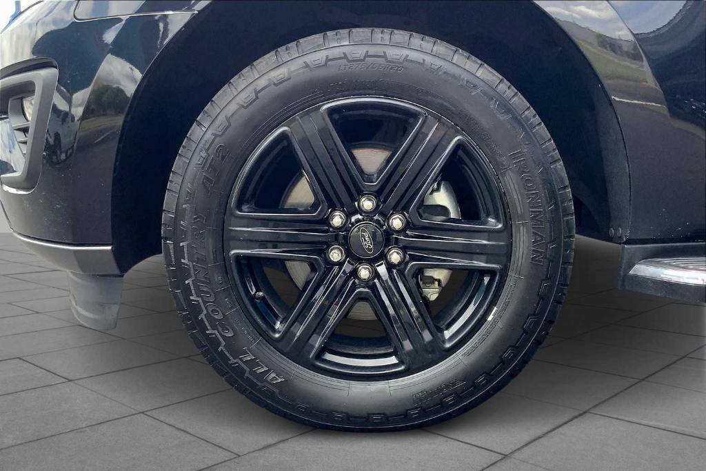 used 2021 Ford Expedition car, priced at $36,996