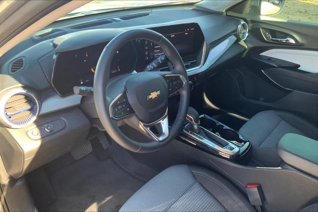 used 2024 Chevrolet Trax car, priced at $22,860