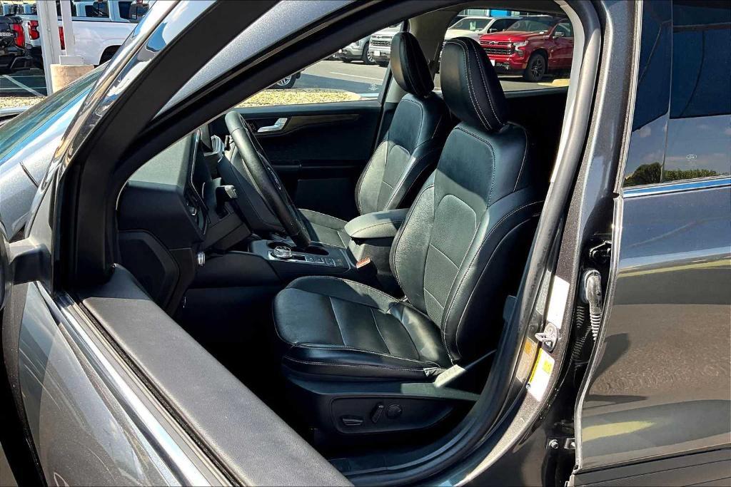 used 2020 Ford Escape car, priced at $16,551